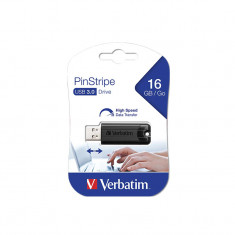 Memory stick USB 3.0 Verbatim PinStripe 16 GB cu capac culisant