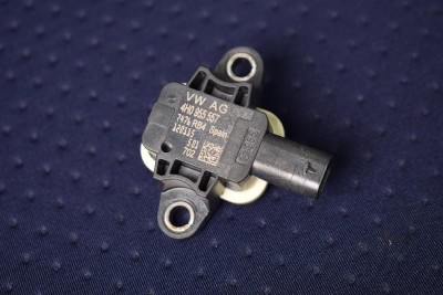 Senzor de impact lateral dreapta AUDI A6 4G2, C7, 4GC 2013 OEM: 4H0955557 | 2405703 foto