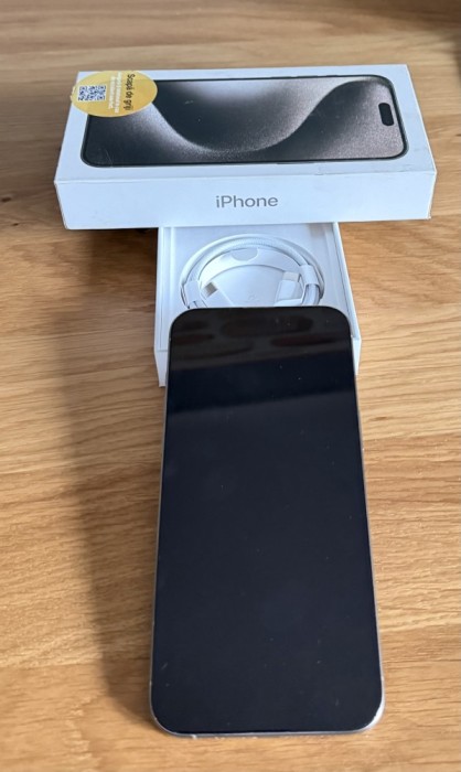iPhone 15 Pro Max, 256 GB