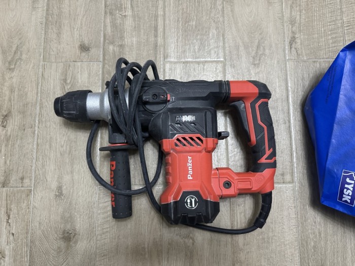 Rotopercutor panzer 1300w