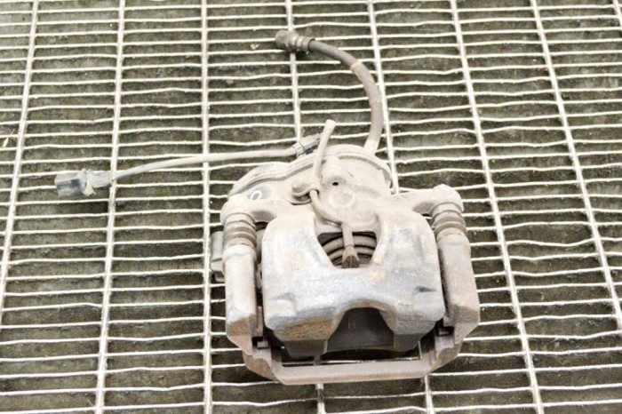 Etrier de fr&acirc;nă dreapta spate AUDI A5 F53 2018 OEM: 8W0406AT 11783252