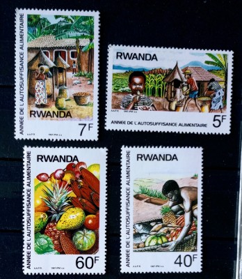 RUANDA 1982 fructe de pădure ,alimentație, agricultura serie NESTAMPILATA foto