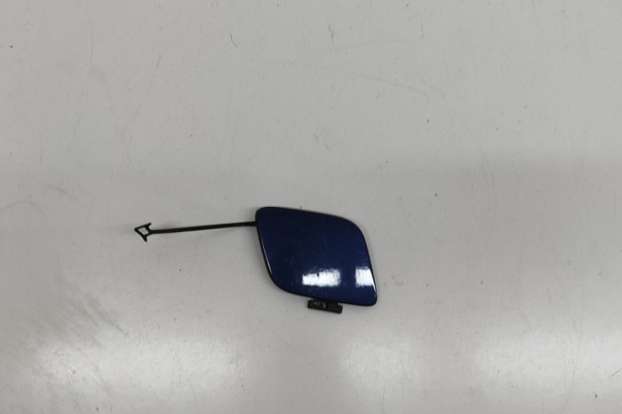 Capac c&acirc;rlig de remorcare bara de protecție spate AUDI A5 F53 2017 OEM: 8W6807241A | 31223458