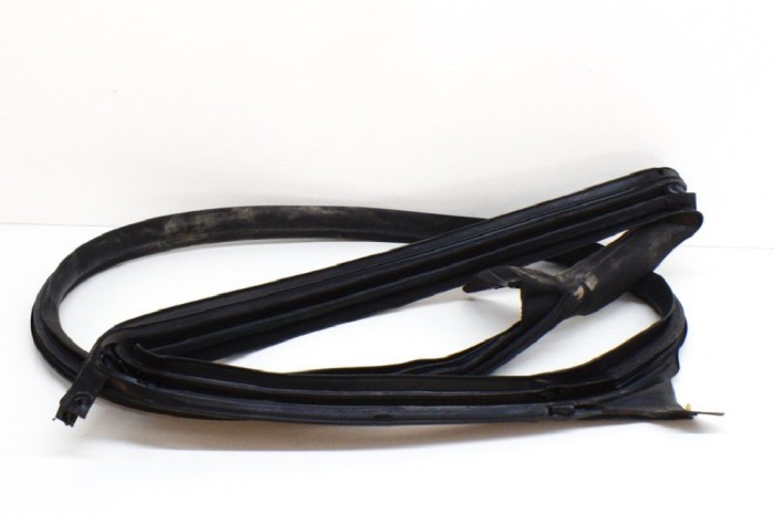 Garnitura ușă dreapta spate TESLA MODEL 3 2019 OEM: 156223 | 11497289