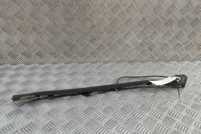 Ornament picurator haion st&acirc;nga VW TOUAREG 7P5 2017 OEM: 7P6827711 | 32027445