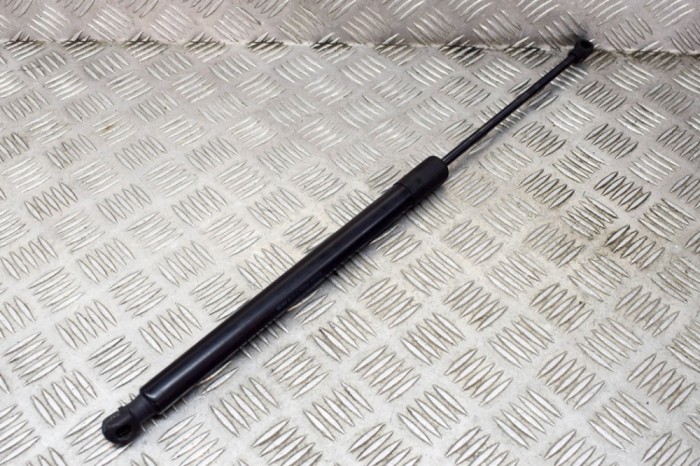 Amortizor haion dreapta VW GOLF VII 5G1, BQ1, BE1, BE2 2015 OEM: 5G6827550C 14371505