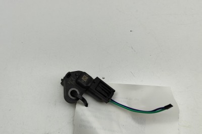 Senzor de impact st&amp;acirc;nga spate MAZDA CX-5 KF 2022 OEM: K123-57K1X-A,K123-57K1X 31152236 foto