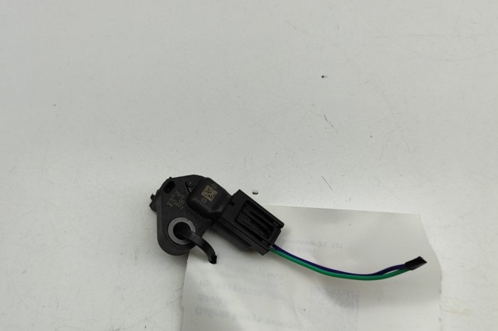 Senzor de impact st&acirc;nga spate MAZDA CX-5 KF 2022 OEM: K123-57K1X-A,K123-57K1X 31152236
