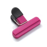 Cumpara ieftin Clema roz pentru inchiderea pungilor 7.7 x 3.6 cm, reutilizabila, cu arc metalic rezistent si capete cauciucate antialunecare, pentru alimente si orga