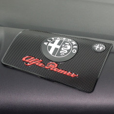 ALFA ROMEO suport auto silicon antialunecare cu logo ALFA ROMEO pad bord foto