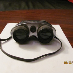 PVM - Binoclu plastic "Binocular" mai vechi tip jucarie functional Made in China