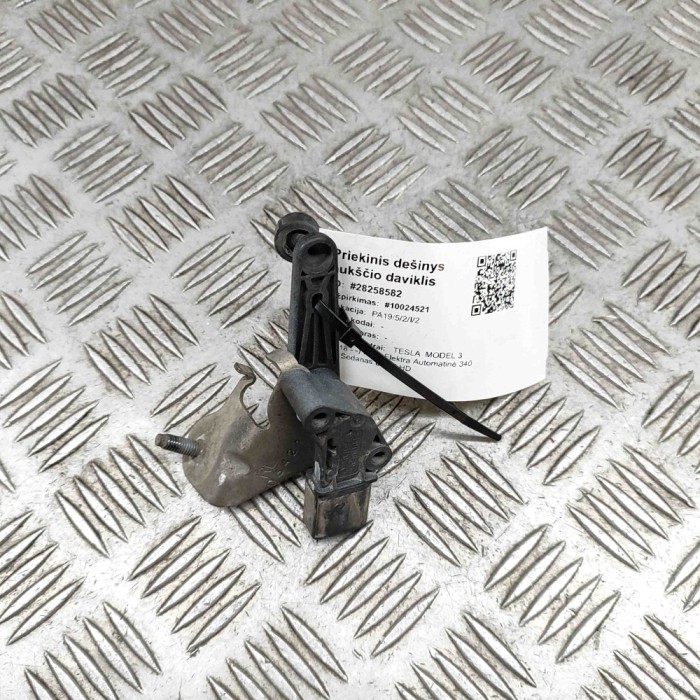 Senzor de nivel &icirc;nălțime st&acirc;nga spate TESLA MODEL 3 2021 OEM: 1044971-00-C 28258582