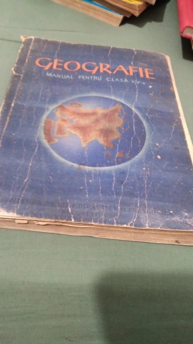 MANUAL GEOGRAFIE CLASA V 1962 V.MIHAILESCU INTREAGA DAR UZATA