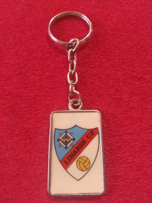 Breloc (raritate-club desfiintat in 1990)fotbal - LINARES CF(Andaluzia,Spania) foto