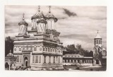 RF105 - Carte Postala - Biserica Episcopala din Curtea de Arges, circulata 1967
