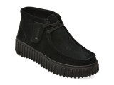 Ghete CLARKS negre, TORHILL MOSS, din piele intoarsa