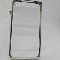 Husa tip Bumper Iphone 4 / 4s + Cablu date Cadou