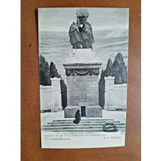 Carte postala Le monument aux morts, perioada interbelica