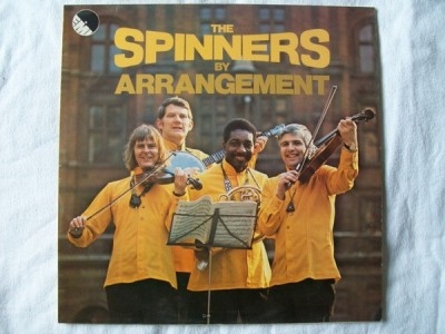 VINIL LP The Spinners &amp;lrm;&amp;ndash; By Arrangement (VG+) foto