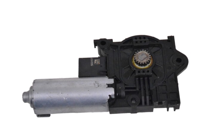 Motor trapa BMW X2 F39 2018 OEM: 10042492A 16855010