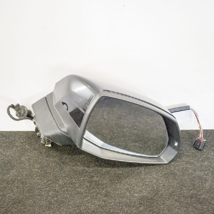 Oglinda laterală dreapta AUDI Q7 4M 2016 OEM: E1041367,E1041367 10046453