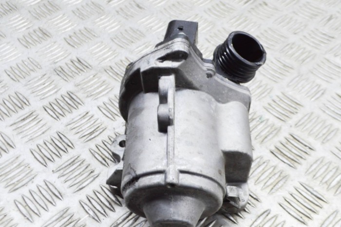 Pompa de apa auxiliara BMW 5 Gran Turismo F07 2012 OEM: A2C53326031,11868015 21545189