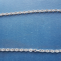 D577-Lant buzunar dama metal argintat 40 cm lungime stare buna.