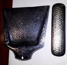 GE Set mai vechi Faras &amp; Perie pt firmituri / metal nichelat &quot;batut cu ciocanul&quot;
