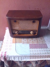 Radio vechi pe lampi Romanta S 581 A Radio popular