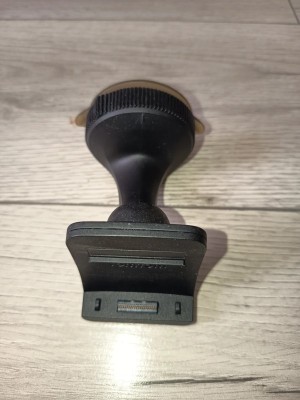 Suport Parbriz TomTom Click &amp;amp; Go, un accesoriu conceput pentru sistemele de navigație TomTom foto