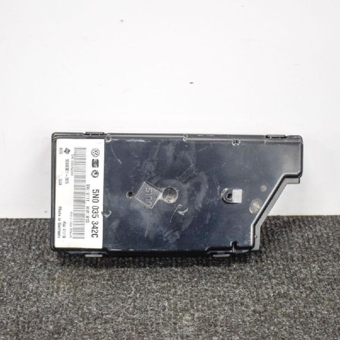 Alt modul de control VW GOLF VI 5K1 2011 OEM: 5N0035342C | 3633590