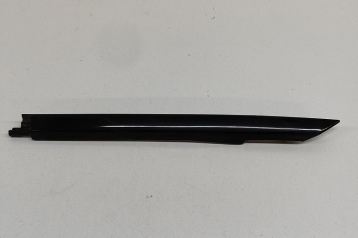 Bandou ușă st&acirc;nga față LAND ROVER RANGE ROVER VELAR L560 2020 OEM: J8A2-21447-A 22312401