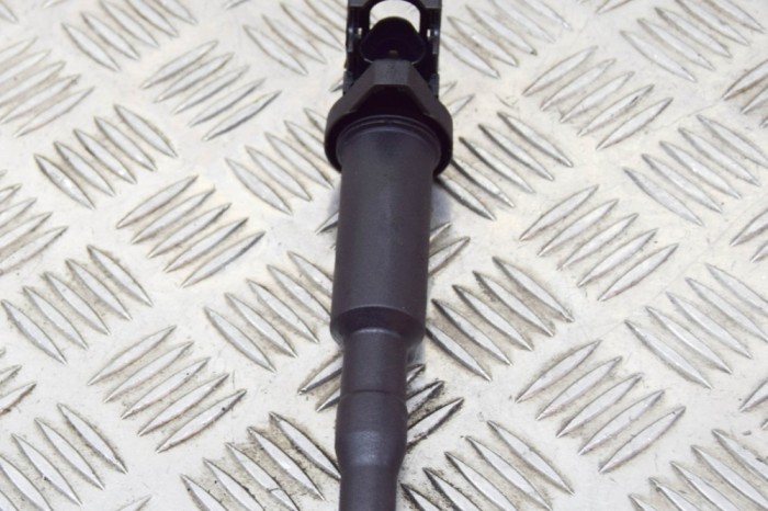 Bobina de inducție de &icirc;naltă tensiune MINI COOPER R56 2009 OEM: 0040100324 | 11829628