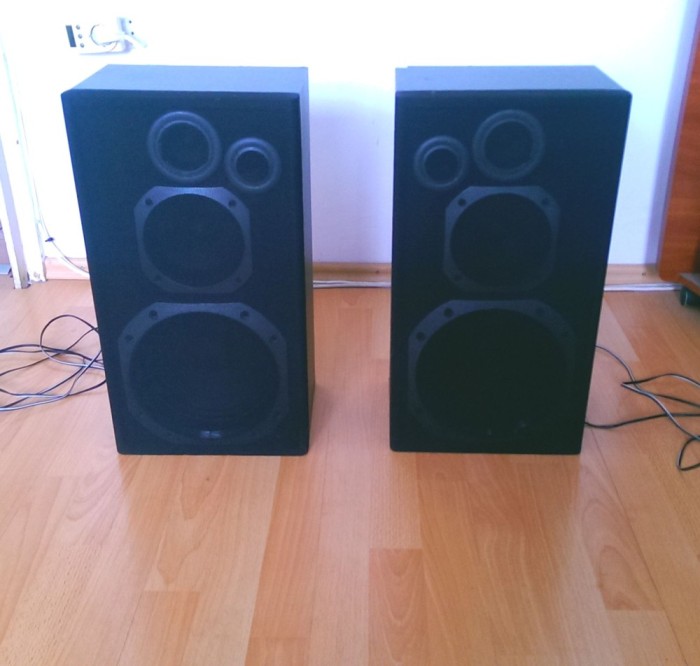 Boxe 4 cai, bass reflex