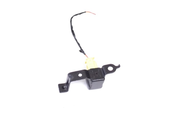 Senzor de impact st&acirc;nga spate LEXUS RX _U3_ 2007 OEM: G4849-48010,187600-5930 | 11797493