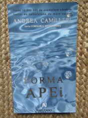 Forma apei, Andrea Camilleri foto