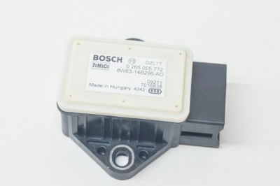 Senzor de accelerație JAGUAR XF X250 2009 OEM: 8W83-14B296-AD,7016838,0265005772,1275100464 12321119 foto