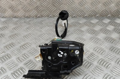 &amp;Icirc;ncuietoare ușă dreapta față PORSCHE MACAN 95B 2015 OEM: 8J1837016F 27397314 foto