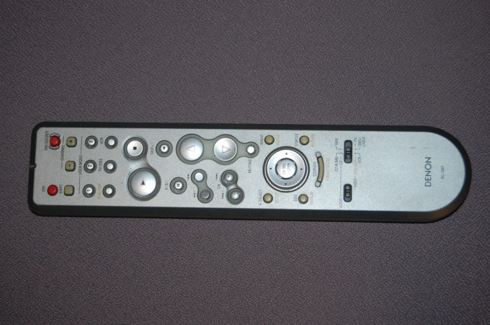 Telecomanda original DENON RC-1047 / CD MD TAPE DVD VCR TV