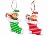 Cumpara ieftin Set 2 ornamente brad Craciun polirasina multicolora 8.5x11 cm
