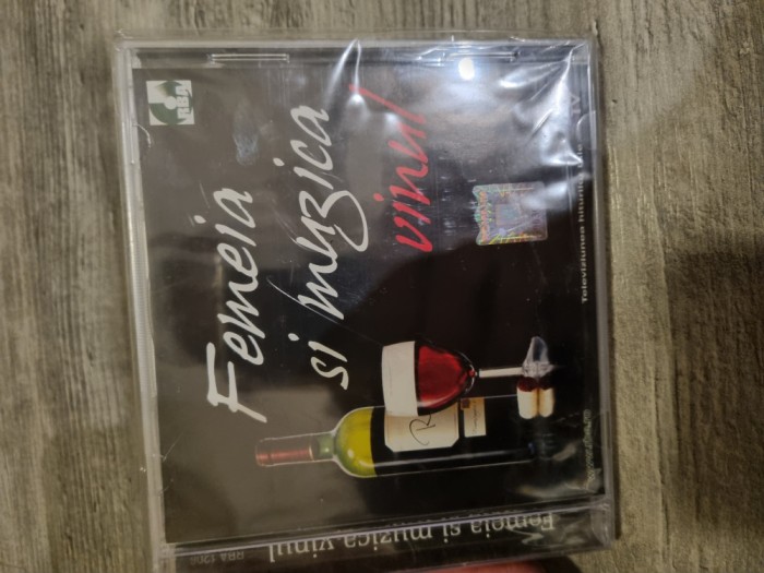 Cd Femeia si muzica sigilat