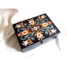 cutie lemn cu model floral traditional 42224
