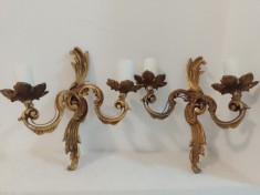 Pereche de aplice din bronz masiv in stilul Rococo