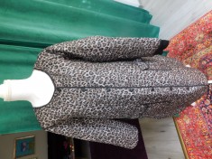 Trench nou cu 2 fete animal print / negru masura 52 - 54 , superb foto