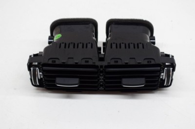 Gura de ventilație consola centrală JAGUAR E-PACE X540 2020 OEM: GJ32-014A22-AA,GX63-014A22-AB 13978232 foto