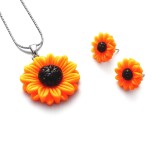 Set bijuterii colier si cercei surub cu floarea soarelui rasina 46614