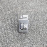 Comutator TOYOTA VERSO _R2_ 2013 OEM: 84152-0D090 10809125