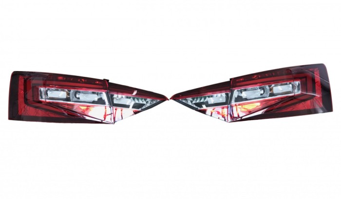 4X NEW OE REAR LAMPS LEFT + RIGHT SKODA SUPER B 3V5945207