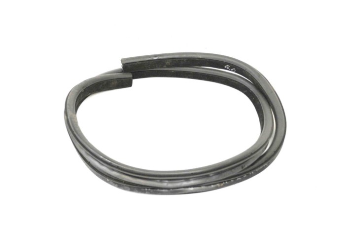 Garnitura ușă dreapta spate JAGUAR F-PACE X761 2016 OEM: HK83-253A10-A