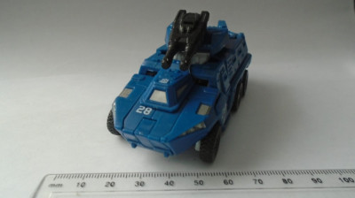 bnk jc Mattel Tomy Transformers 2009 - figurina masina blindata foto